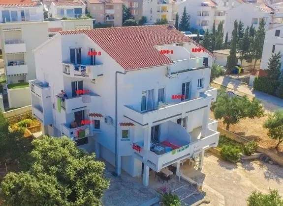 Apart Daire (Boris - 150 m from beach - A5(4+1))