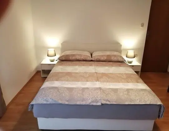 Apart Daire (Boris - 30 m from beach - A1(6+2))