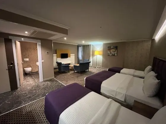 Executive Room