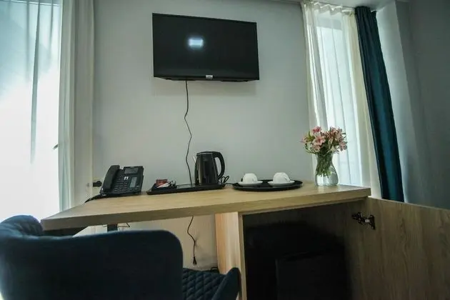 Tek Büyük Yataklı Oda, Balkon