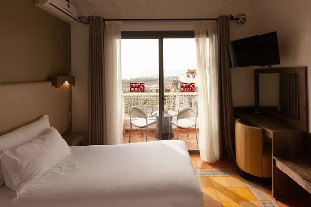 Deluxe Tek Büyük Yataklı Oda, Deniz Manzaralı