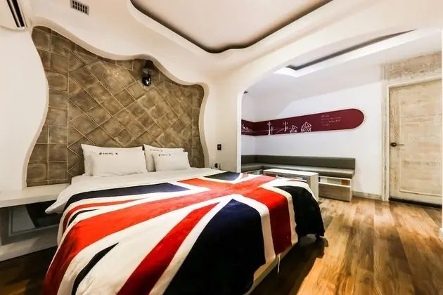 Deluxe Tek Büyük Yataklı Oda, Sigara İçilebilir