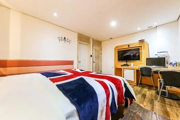 Standard Tek Büyük Yataklı Oda, Sigara İçilebilir