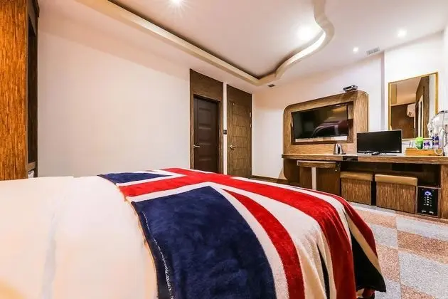 Standard Tek Büyük Yataklı Oda, Sigara İçilebilir