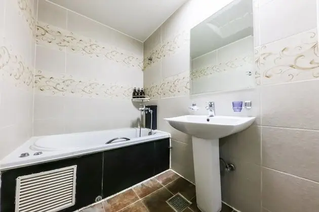 Standard Tek Büyük Yataklı Oda, Sigara İçilebilir