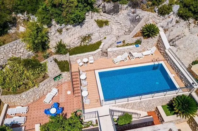 Apart Daire (Deluxe Two Bedroom Apartment with Ter)