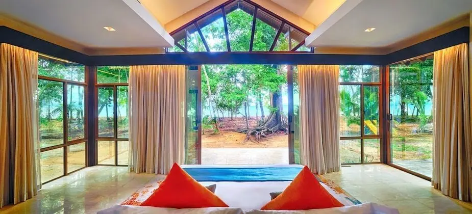 Villa (Coral Villa)