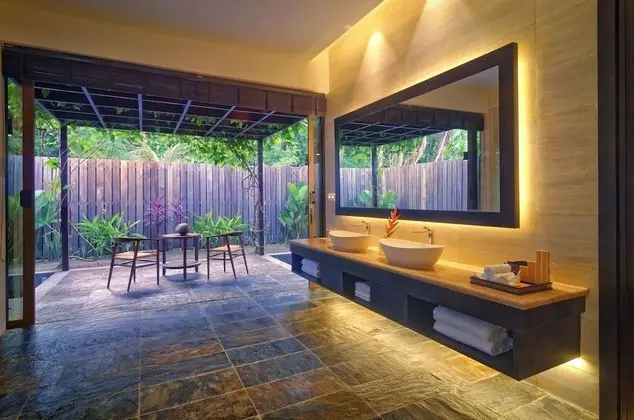 Villa (Pool Villa)
