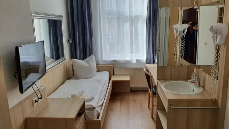 Basic Tek Kişilik Oda