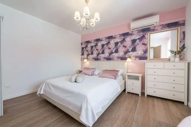 Apart Daire, 1 Yatak Odası, Havuz Manzaralı