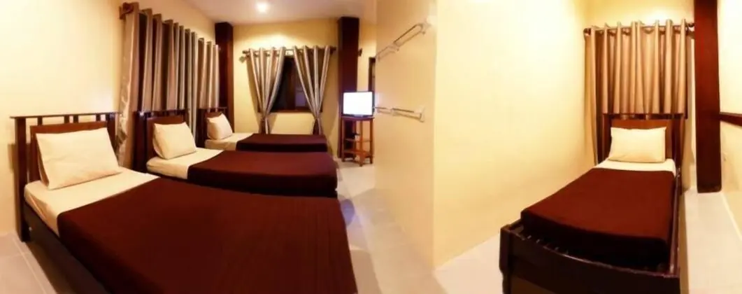 Family Oda, Birden Çok Yatak, Sigara İçilmez, Avlu Manzaralı (4 Single Beds)