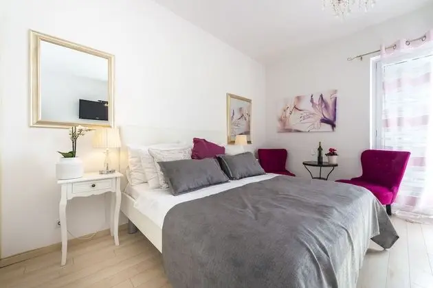 Tek Büyük Yataklı Oda, Balkon, Deniz Manzaralı