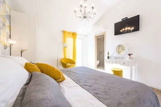 Tek Büyük Yataklı Oda, Balkon, Deniz Manzaralı