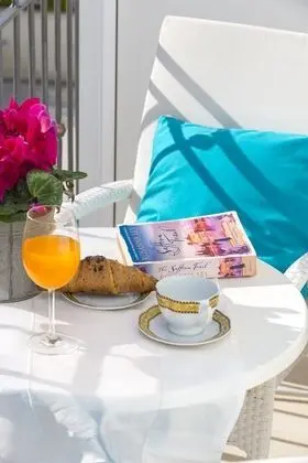 Tek Büyük Yataklı Oda, Balkon, Deniz Manzaralı