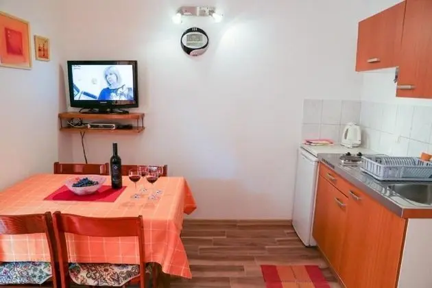 Apart Daire (Boro - free parking and grill - A1(2+)