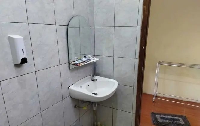 Standard Tek Büyük Yataklı Oda
