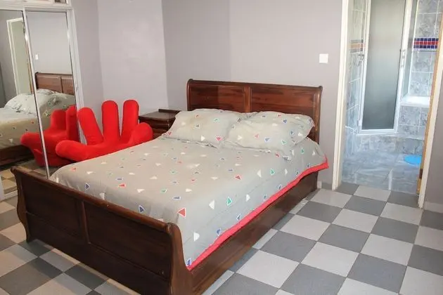 Ev, 3 Yatak Odası, Havuz Manzaralı