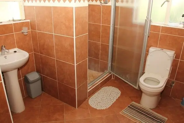 Ev, 3 Yatak Odası, Havuz Manzaralı