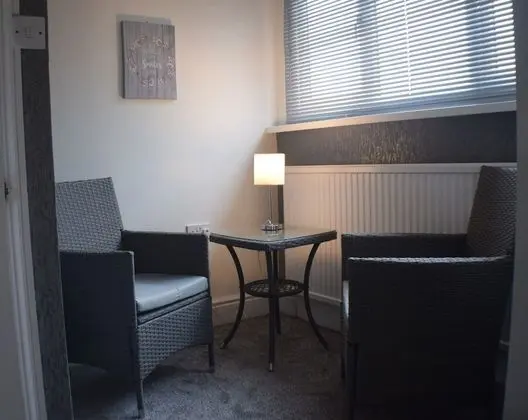 Tek Büyük Yataklı Oda, Dağ Manzaralı (First Floor - Room Number 3)