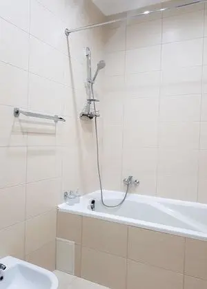 Standard Oda, 1 Büyük (Queen) Boy Yatak, Sigara İçilmez