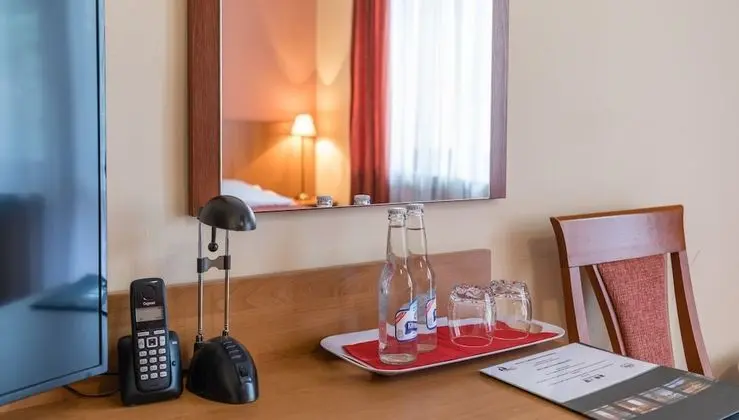 Classic Üç Kişilik Oda