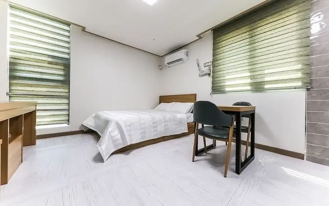 Oda (Standard room)