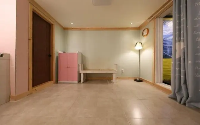 Oda (Building A 105 (Ondol room individual)