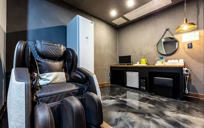 Oda (Special Room (TVMassage Chair Air Dre)