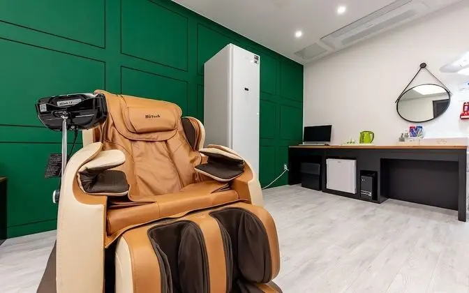 Oda (Special Room (TVMassage Chair Air Dre)