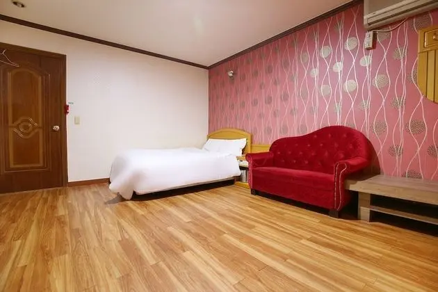 Oda (Ocean View Suite Room)
