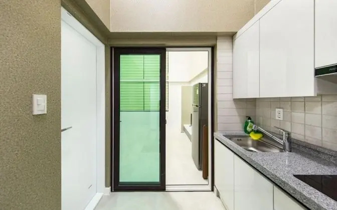Oda (Room 204 group room (separate shower )