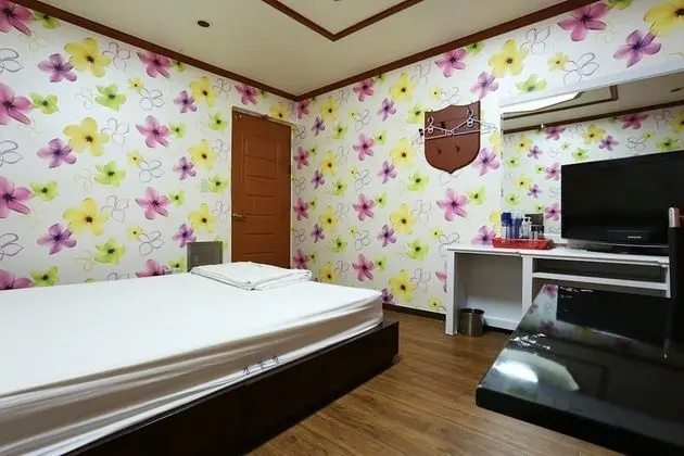 Oda (Special Room)