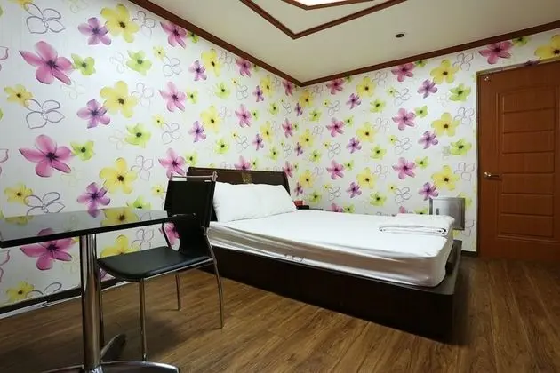 Oda (Special Room)