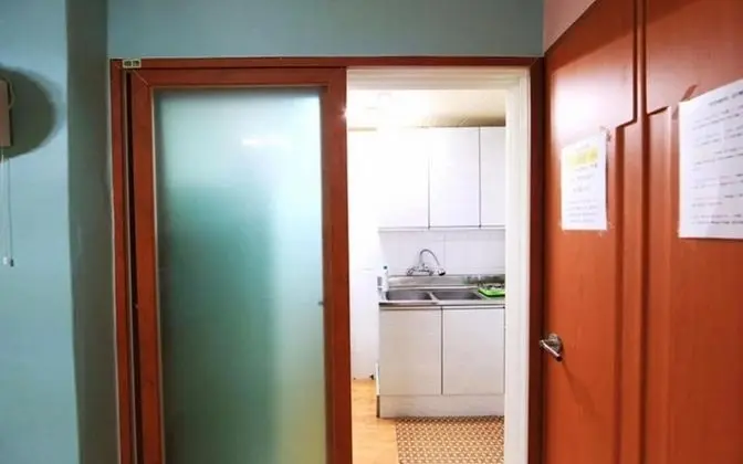 Oda (Room 102 (Semi-basement))