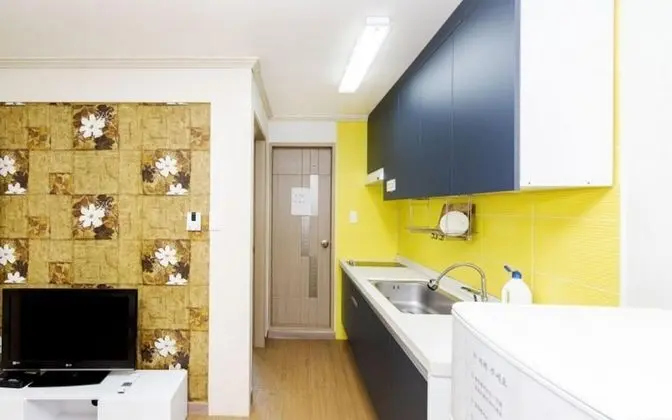 Oda (Room 202 (Two Room) (Room + Kitchen +)