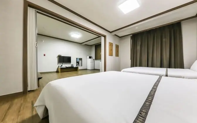 Oda (Pension Room Suite)
