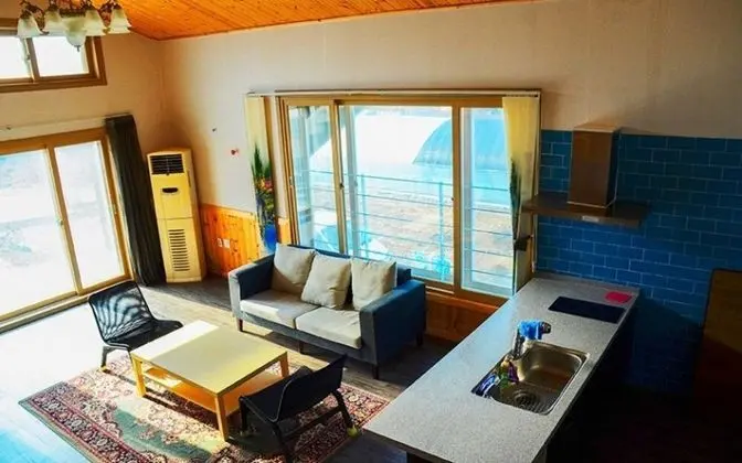 Oda (Gandry House 101 (Duplex))