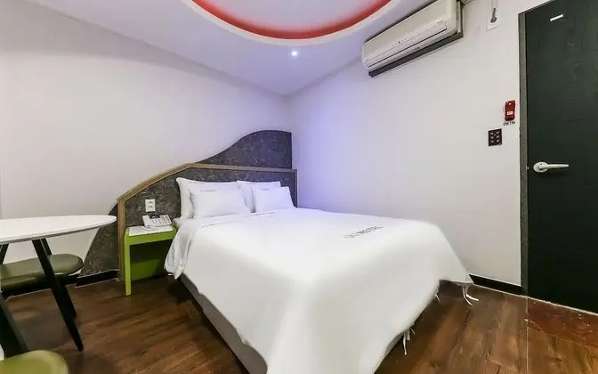 Oda (Standard Room)