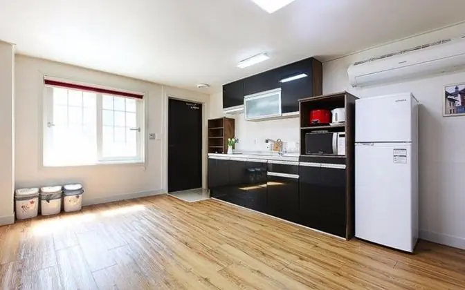 Oda (Room 106 (group / Ondol))