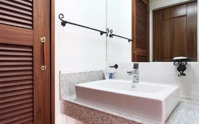 Oda (Room 106 (group / Ondol))