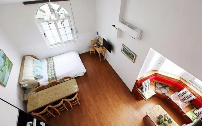 Oda (Room 305 (Duplex))