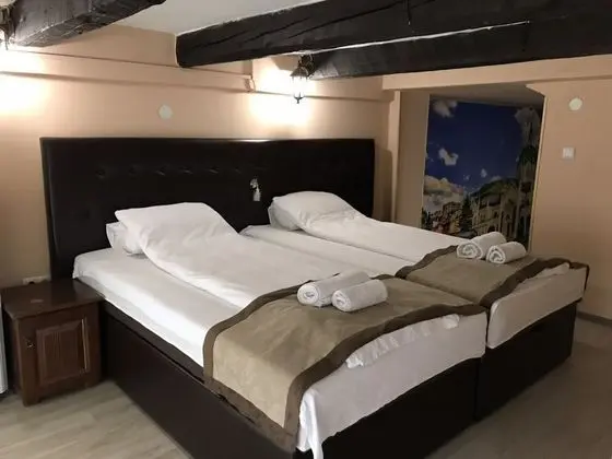 Dört Kişilik Oda