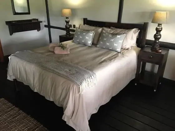 Deluxe Tek Büyük Yataklı Oda (De Luxe Queen)