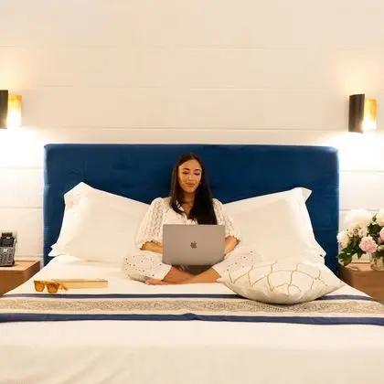 Superior Tek Büyük Yataklı Oda (with Garden)