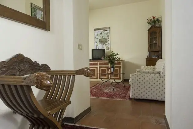 Apart Daire, 2 Yatak Odası, Üzüm Asması Manzaralı