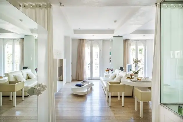 Junior Stüdyo Süit