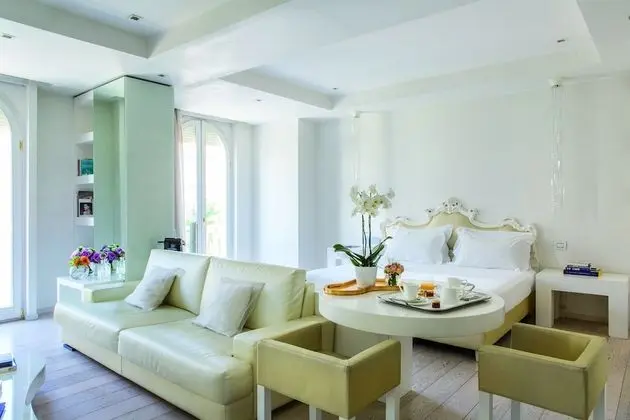 Junior Stüdyo Süit