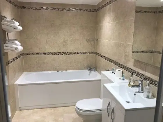 Superior Oda, 1 En Büyük (King) Boy Yatak, Sigara İçilmez, Bahçe Manzaralı