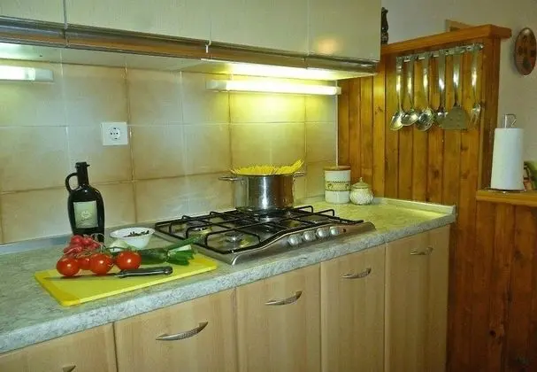 Ev (BoSi - free parking - H(2+2))