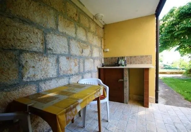 Ev (BoSi - free parking - H(2+2))